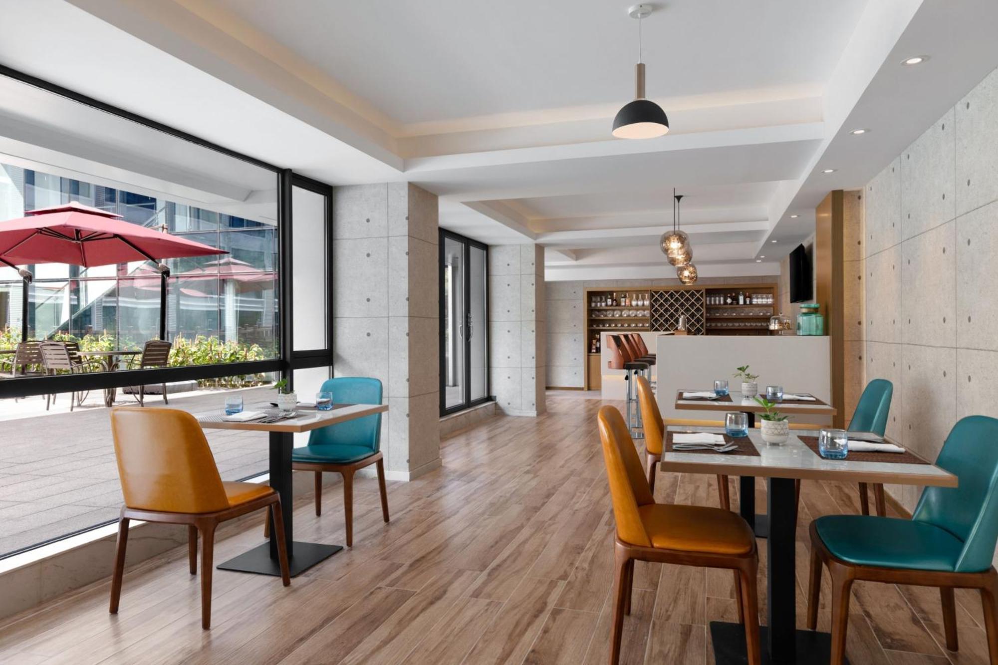 Four Points By Sheraton Boracay Balabag  Екстер'єр фото